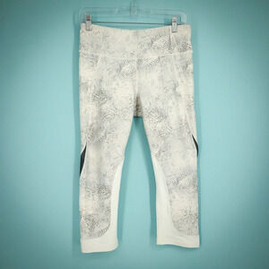 Calia Size Medium M White Gray Print Limited Edition Crop Active Leggings